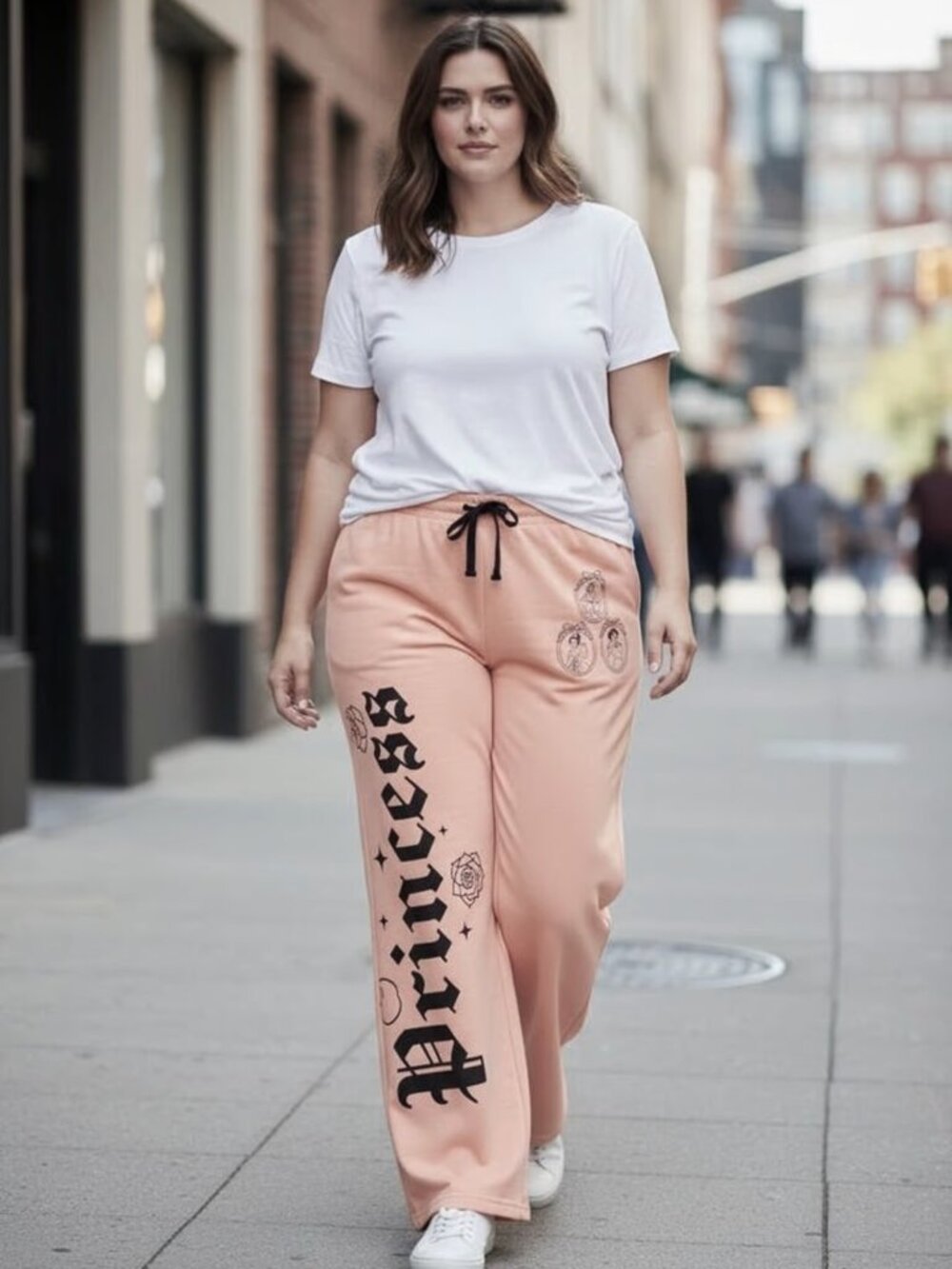 Disney Princess Women’s Graphic Wide Leg Fleece Pants, Sizes XXS